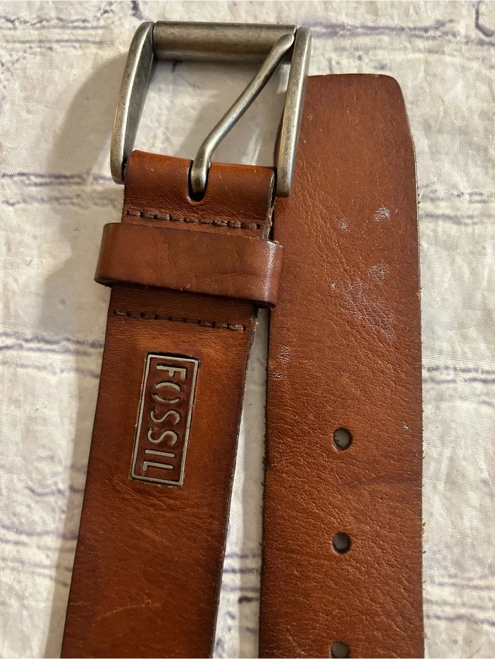 LAUREN RALPH LAUREN BROWN LEATHER STITCHING SIZE 44 & FOSSIL LEATHER BELT 42